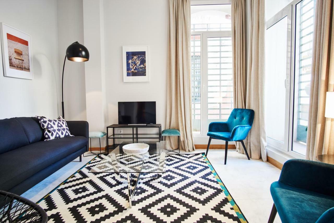 Arenal Carreteria Deluxe Suites By Valcambre Seville Ngoại thất bức ảnh